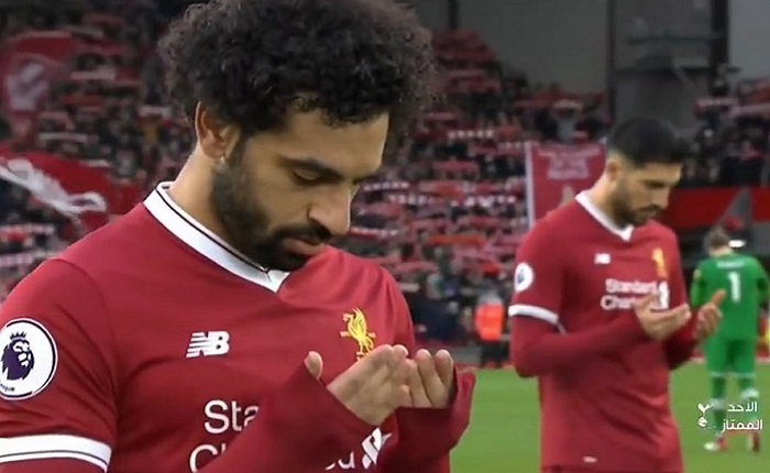 mohamed-salah-emre-can-pray