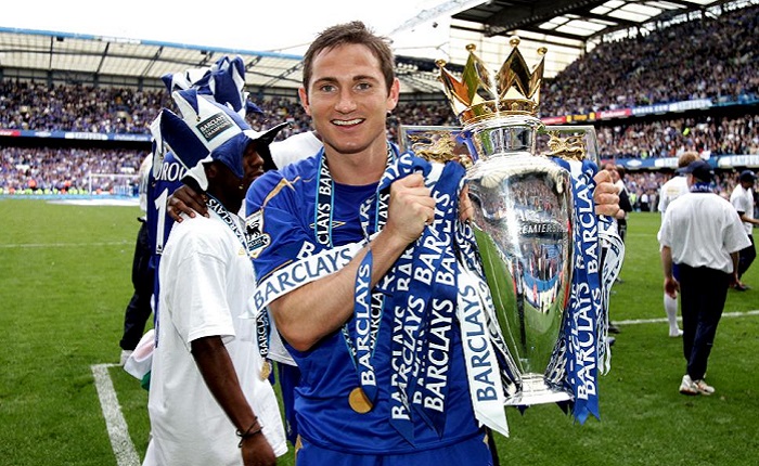 lampard-chelsea trophy