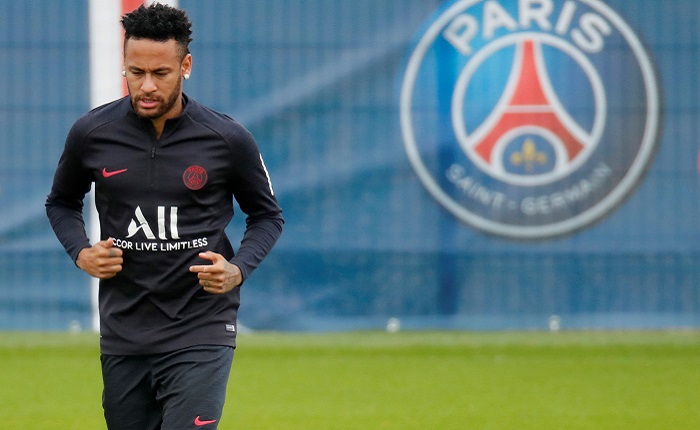 Neymar-stays-put-at-Paris-Saint-Germain