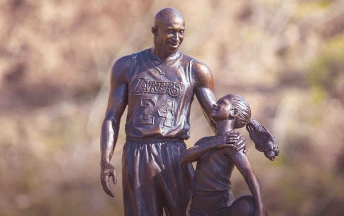 Kobe-Bryant-bronze-statue